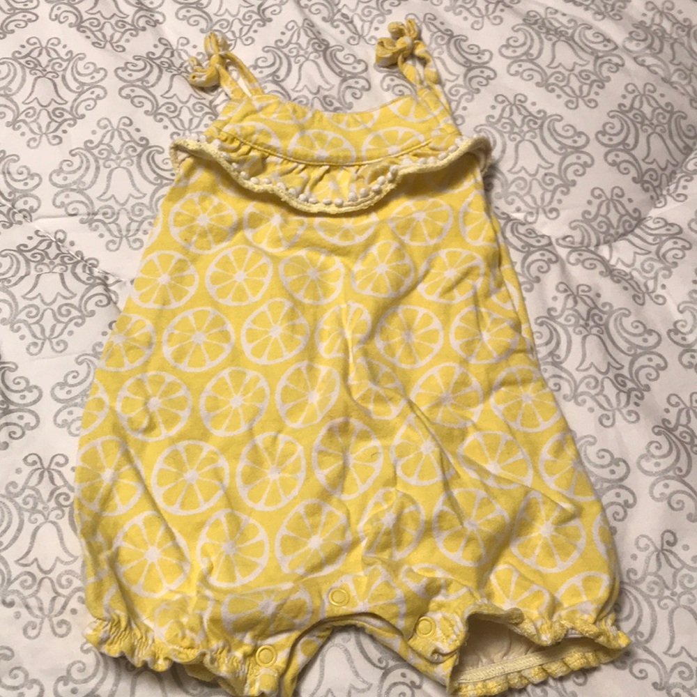 One piece, sleeveless outfit